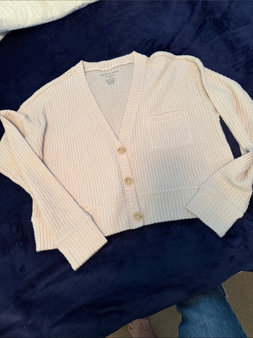 American Eagle Outfitters Cropped Waffle Knit Cardigan - Light tan/Cream